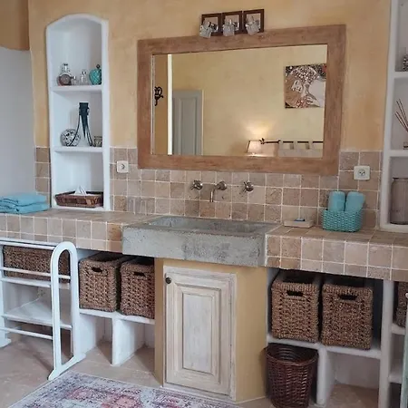 La Bastide Des Amouriers 3* Caumont-sur-Durance