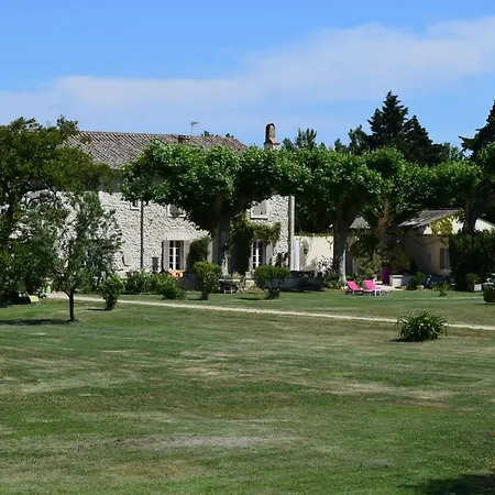 La Bastide Des Amouriers Guest house Caumont-sur-Durance